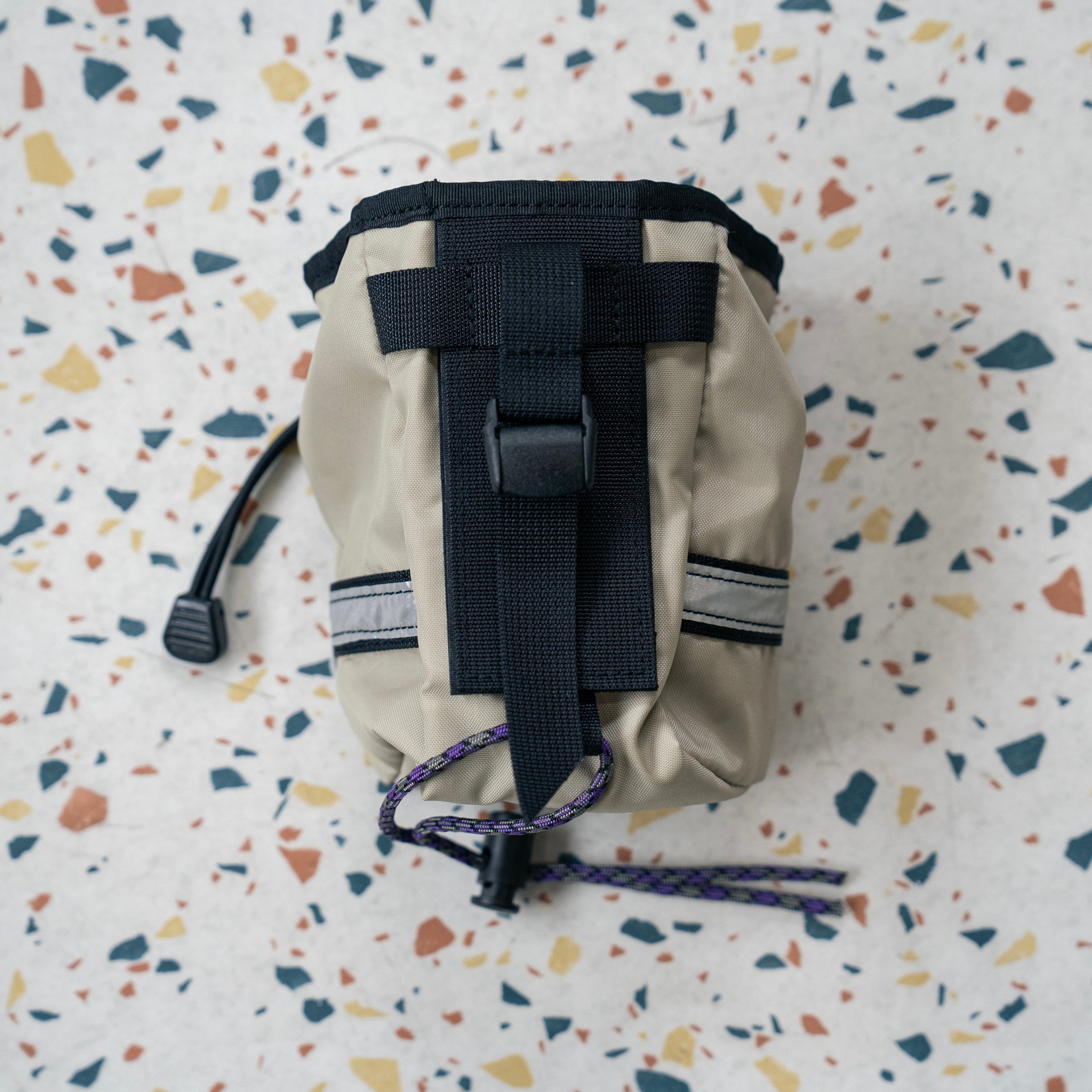 BLUE LUG x SIESTA Bottle Pouch Greige | S I E S T A