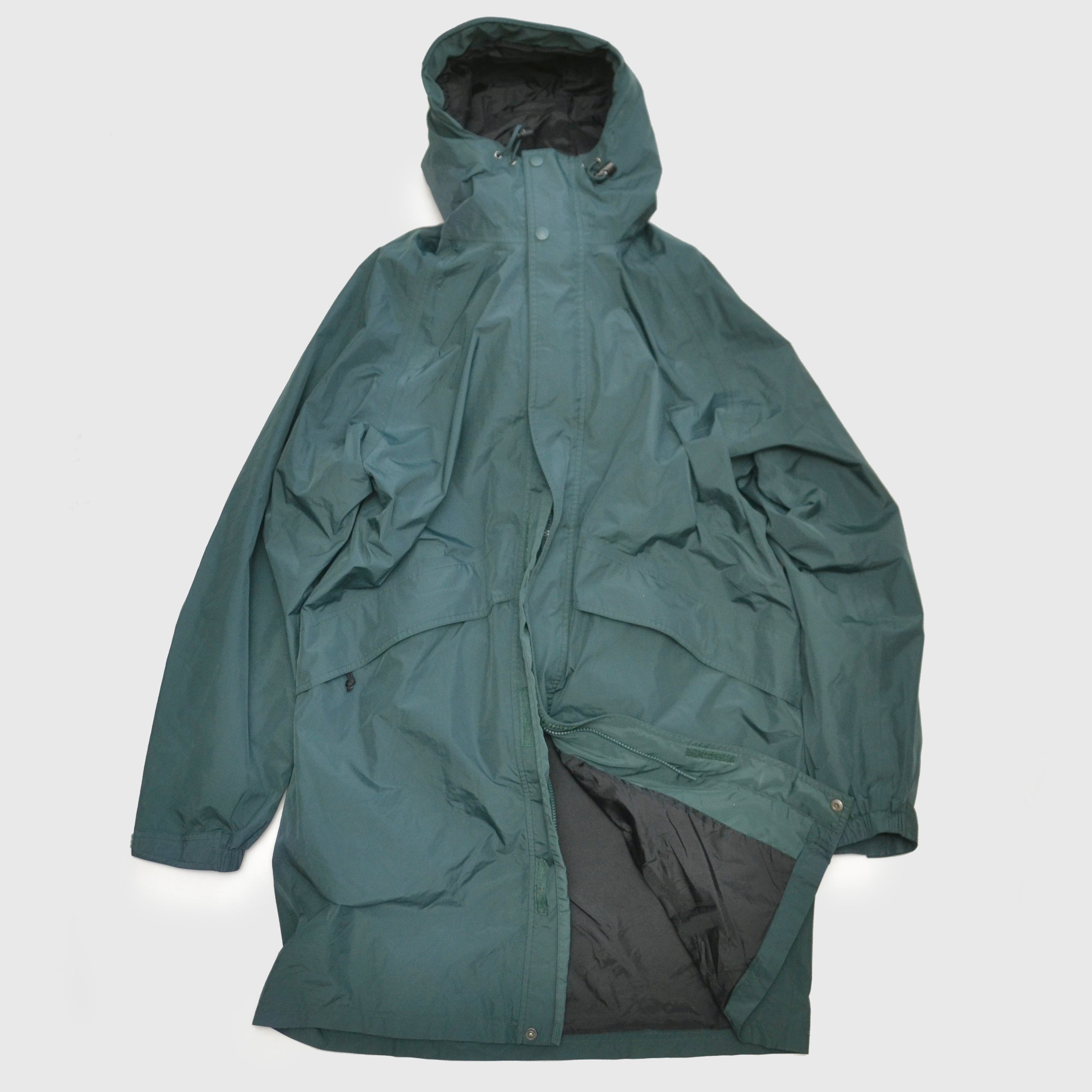 L.L.Bean Stowaway Hooded GORE-TEX®︎ Nylon Coat | ＳＩＥＳＴＡ