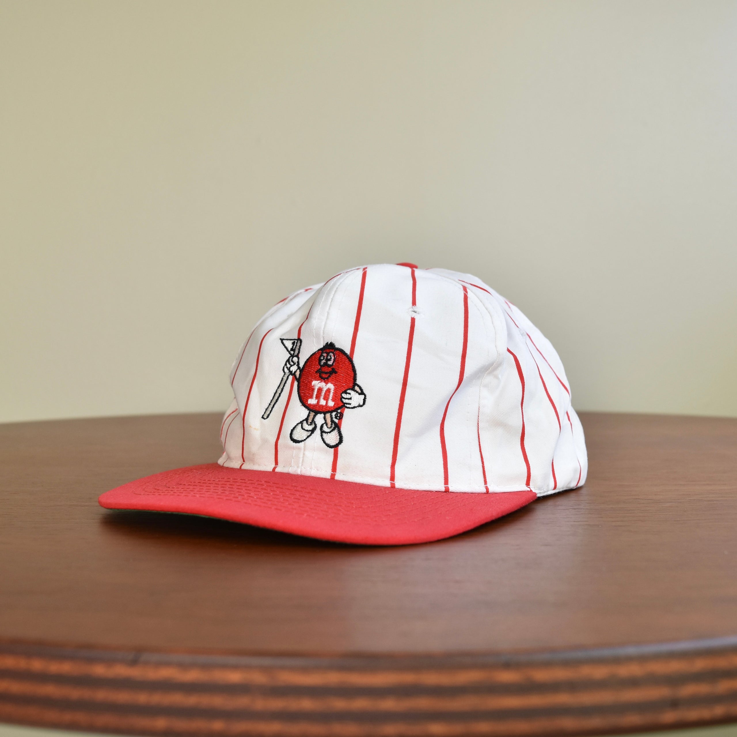NINTENDO SNAPBACK CAP PRINCESS PEACH RUBBER PATCH